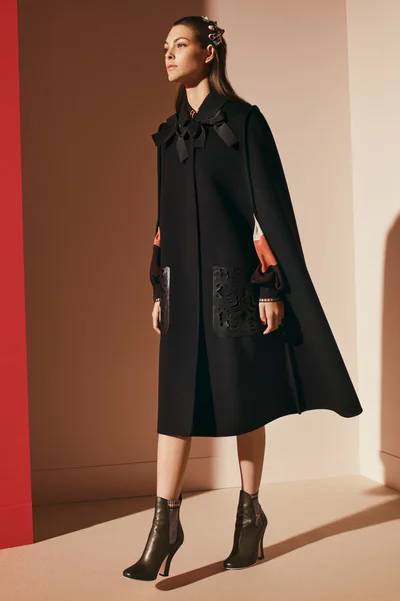 Look 32